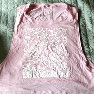 LULULEMON crop top
